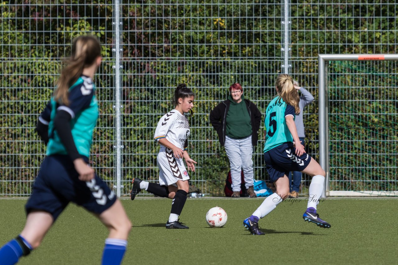 Bild 218 - B-Juniorinnen Wedel - St. Pauli : Ergebnis: 1:2